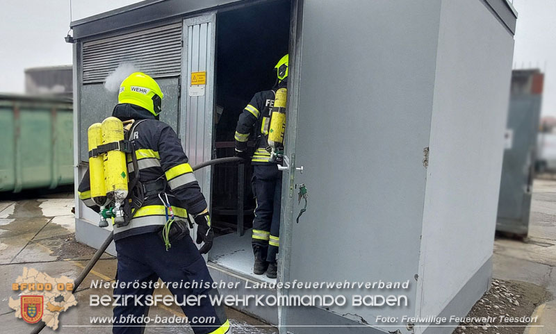 20250213_Brand in einer elektrischen Anlage auf einem Firmengelände in Blumau-Neurißhof  Foto: FF Teesdorf