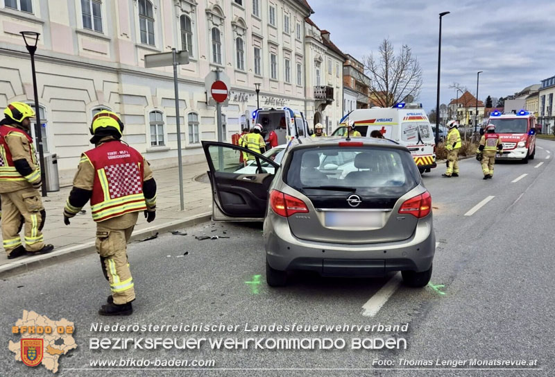 20250215_Verkehrsunfall mit zwei Verletzten in Ebreichsdorf  Foto: Thomas Lenger Monatsrevue.at