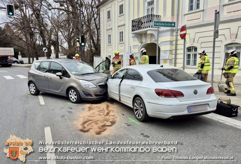 20250215_Verkehrsunfall mit zwei Verletzten in Ebreichsdorf  Foto: Thomas Lenger Monatsrevue.at