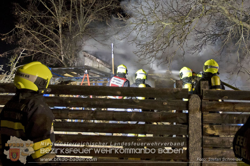 20250220 Brand eines Nebengebäudes in St.Veit a.d.Triesting   Foto: Stefan Schneider BFKDO BADEN 