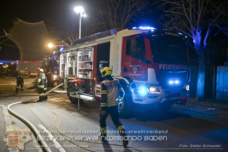 20250220 Brand eines Nebengebäudes in St.Veit a.d.Triesting   Foto: Stefan Schneider BFKDO BADEN 
