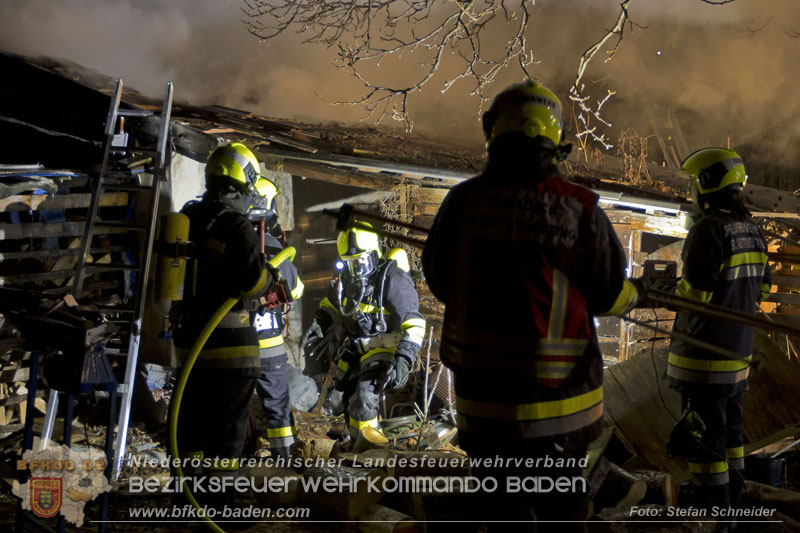 20250220 Brand eines Nebengebäudes in St.Veit a.d.Triesting   Foto: Stefan Schneider BFKDO BADEN 