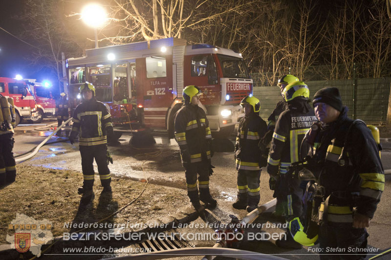 20250220 Brand eines Nebengebäudes in St.Veit a.d.Triesting   Foto: Stefan Schneider BFKDO BADEN 