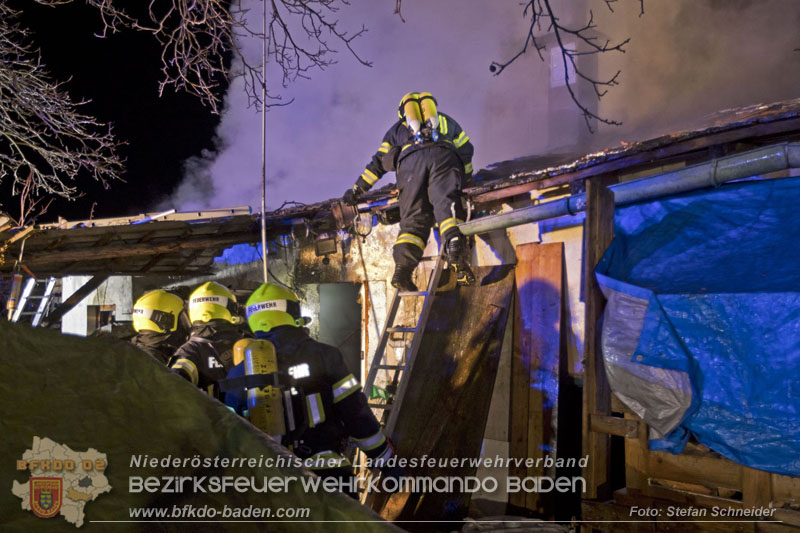 20250220 Brand eines Nebengebäudes in St.Veit a.d.Triesting   Foto: Stefan Schneider BFKDO BADEN 
