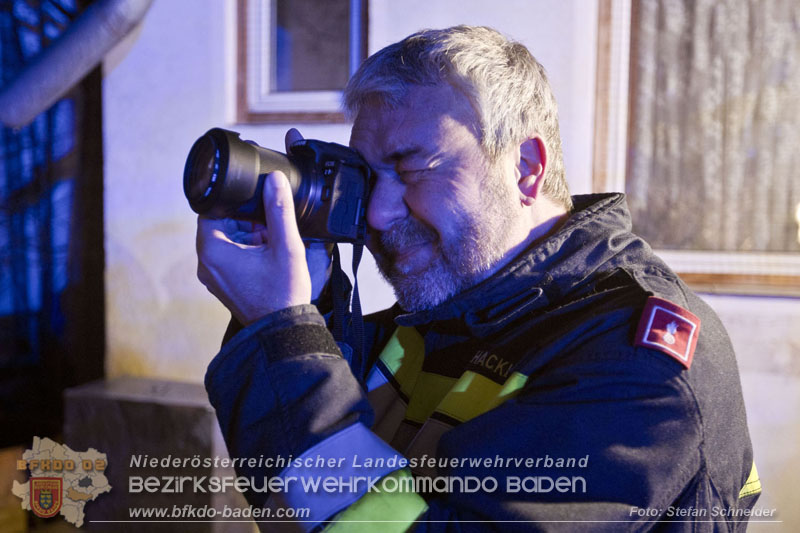 20250220 Brand eines Nebengebäudes in St.Veit a.d.Triesting   Foto: Stefan Schneider BFKDO BADEN 