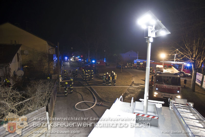 20250220 Brand eines Nebengebäudes in St.Veit a.d.Triesting   Foto: Stefan Schneider BFKDO BADEN 