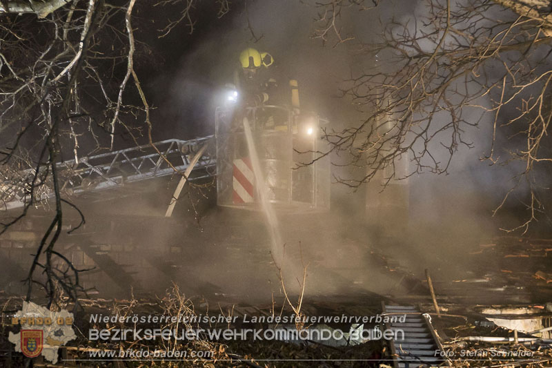 20250220 Brand eines Nebengebäudes in St.Veit a.d.Triesting   Foto: Stefan Schneider BFKDO BADEN 