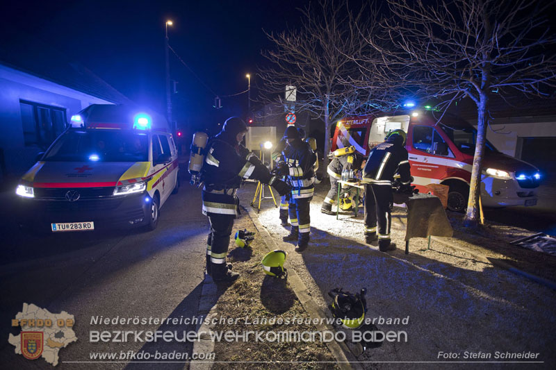 20250220 Brand eines Nebengebäudes in St.Veit a.d.Triesting   Foto: Stefan Schneider BFKDO BADEN 