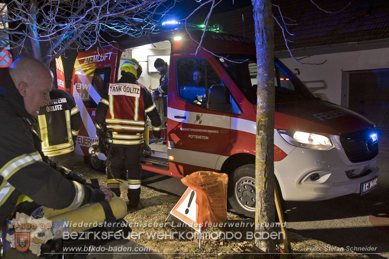 20250220 Brand eines Nebengebäudes in St.Veit a.d.Triesting   Foto: Stefan Schneider BFKDO BADEN 