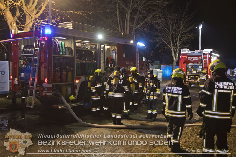 20250220 Brand eines Nebengebäudes in St.Veit a.d.Triesting   Foto: Stefan Schneider BFKDO BADEN 