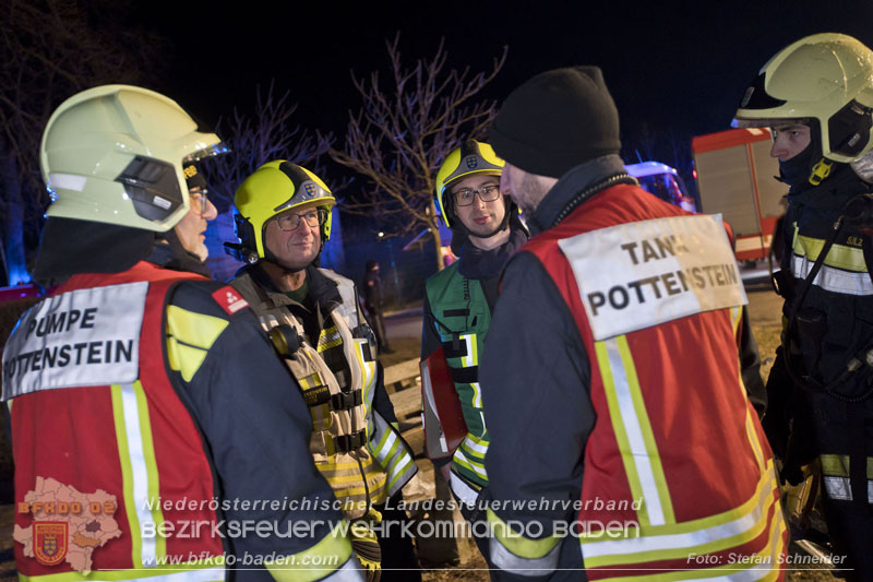20250220 Brand eines Nebengebäudes in St.Veit a.d.Triesting   Foto: Stefan Schneider BFKDO BADEN 