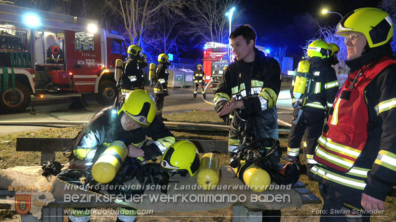 20250220 Brand eines Nebengebäudes in St.Veit a.d.Triesting   Foto: Stefan Schneider BFKDO BADEN 