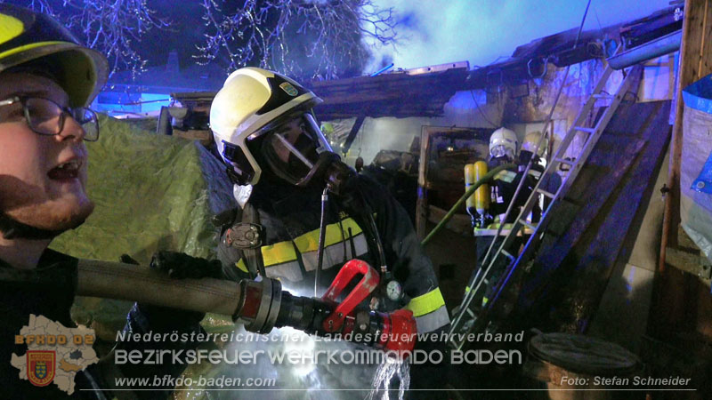 20250220 Brand eines Nebengebäudes in St.Veit a.d.Triesting   Foto: Stefan Schneider BFKDO BADEN 
