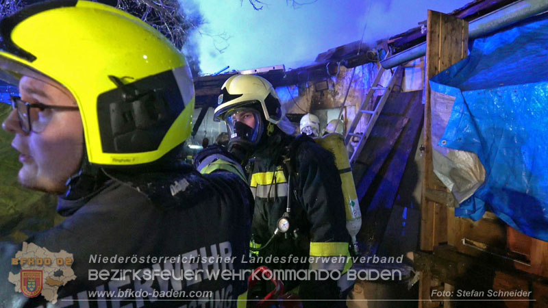 20250220 Brand eines Nebengebäudes in St.Veit a.d.Triesting   Foto: Stefan Schneider BFKDO BADEN 