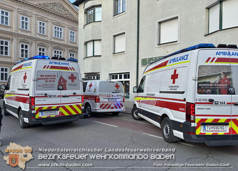 20250224_Brand in Badener Wohnhausanlage - Feuerwehr rettet bewusstlose Person    Foto: Freiwillige Feuerwehr Baden-Stadt