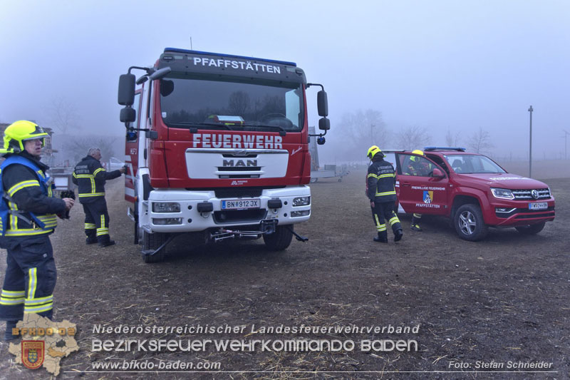 20250225_Feuerwehr Pfaffstätten unterstützt SAMMY" beim Aufstehen! Foto: Stefan Schneider BFKDO BADEN 20250225_Feuerwehr Pfaffstätten unterstützt SAMMY" beim Aufstehen! Foto: Stefan Schneider BFKDO BADEN