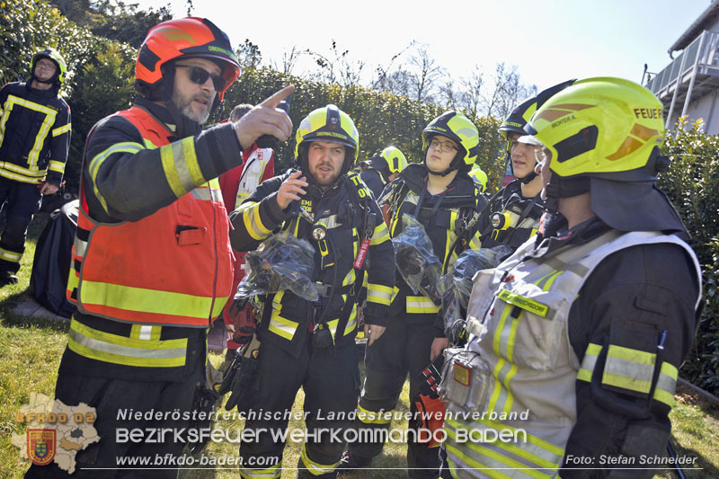 20250302_Brand auf Terrasse bei Wohnhausanlage in Oberwaltersdorf Foto: Stefan Schneider BFKDO BADEN
