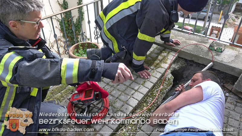 20250310_Feuerwehr befreit Stubentiger Odin" aus unterirdischem Hohlraum in Baden!   Foto: Stefan Schneider FF Baden-Stadt
