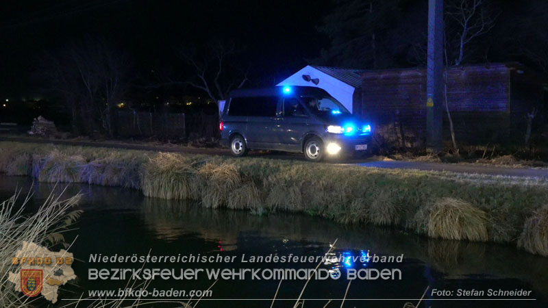 20250310_Dachstuhlbrand in alter Bleiwarenfabrik Gumpoldskirchen auch 3 Feuerwehren aus dem Bezirk BADEN im Löscheinsatz Foto: Stefan Schneider BFKDO BADEN 20250310_Dachstuhlbrand in alter Bleiwarenfabrik Gumpoldskirchen auch 3 Feuerwehren aus dem Bezirk BADEN im Löscheinsatz Foto: Stefan Schneider BFKDO BADEN