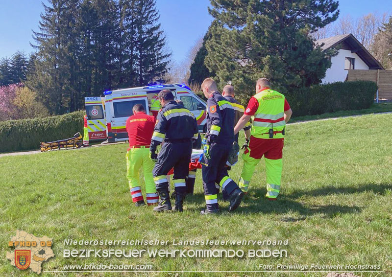 20250404_Motordrachenabsturz im Bereich Hochstrass-Schwabendörfl Foto: Freiwillige Feuerwehr Hochstrass 20250404_Motordrachenabsturz im Bereich Hochstrass-Schwabendörfl Foto: Freiwillige Feuerwehr Hochstrass