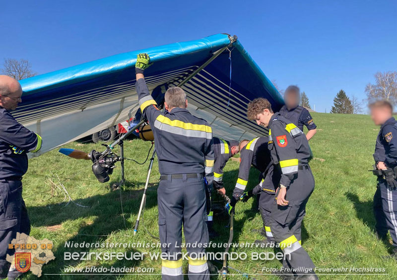 20250404_Motordrachenabsturz im Bereich Hochstrass-Schwabendörfl Foto: Freiwillige Feuerwehr Hochstrass 20250404_Motordrachenabsturz im Bereich Hochstrass-Schwabendörfl Foto: Freiwillige Feuerwehr Hochstrass