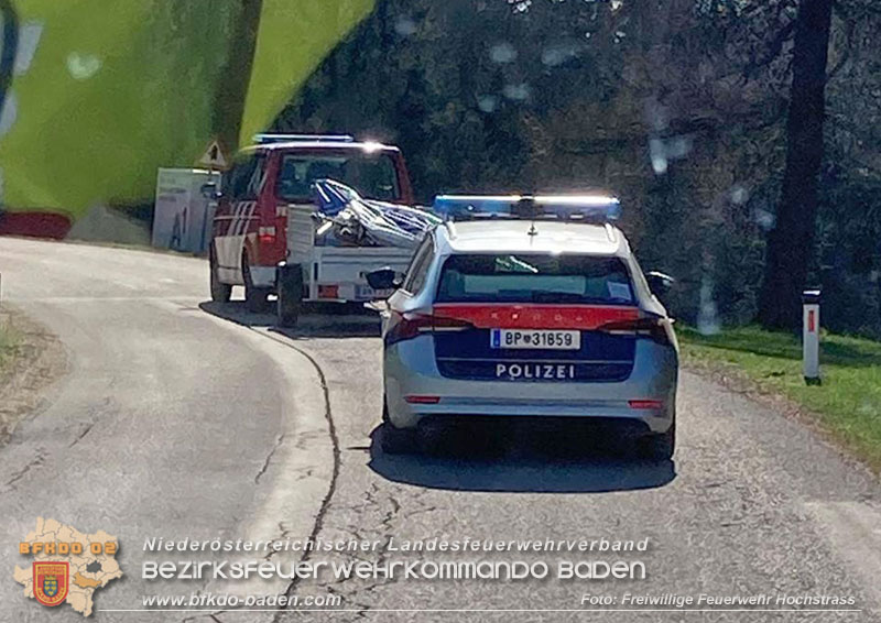 20250404_Motordrachenabsturz im Bereich Hochstrass-Schwabendörfl Foto: Freiwillige Feuerwehr Hochstrass 20250404_Motordrachenabsturz im Bereich Hochstrass-Schwabendörfl Foto: Freiwillige Feuerwehr Hochstrass