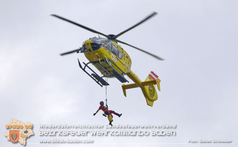 20250405_Kletterunfall im Helenental bei Sattelbach Gemeinde Heiligenkreuz Foto: Stefan Schneider BFKDO BADEN 20250405_Kletterunfall im Helenental bei Sattelbach Gemeinde Heiligenkreuz Foto: Stefan Schneider BFKDO BADEN