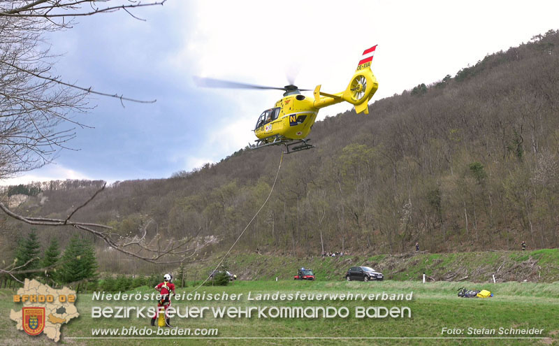 20250405_Kletterunfall im Helenental bei Sattelbach Gemeinde Heiligenkreuz Foto: Stefan Schneider BFKDO BADEN 20250405_Kletterunfall im Helenental bei Sattelbach Gemeinde Heiligenkreuz Foto: Stefan Schneider BFKDO BADEN