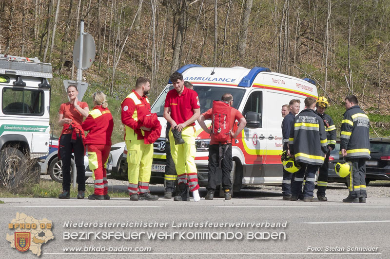 20250405_Kletterunfall im Helenental bei Sattelbach Gemeinde Heiligenkreuz Foto: Stefan Schneider BFKDO BADEN 20250405_Kletterunfall im Helenental bei Sattelbach Gemeinde Heiligenkreuz Foto: Stefan Schneider BFKDO BADEN