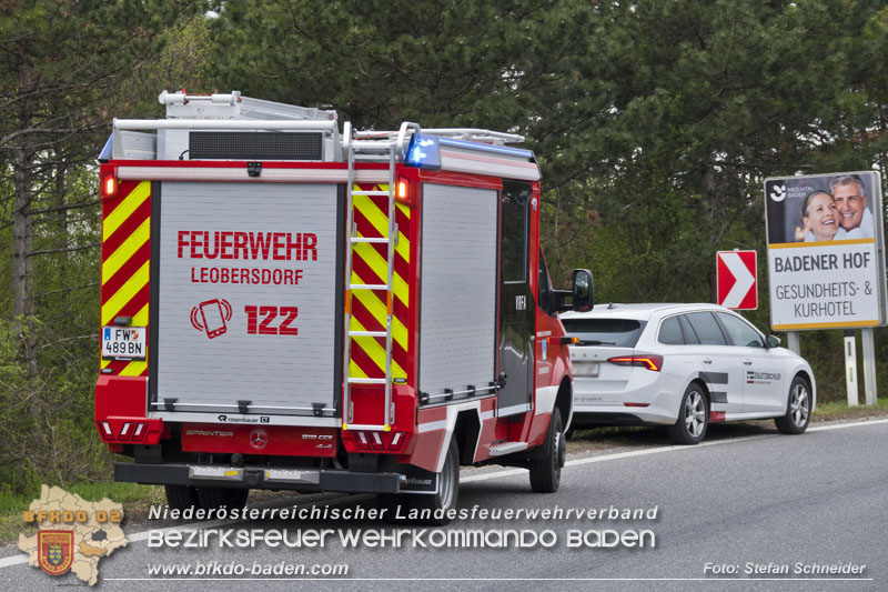 20250407_Schwerer Verkehrsunfall in der Abfahrt Baden A2 Foto: Stefan Schneider BFKDO BADEN 20250407_Schwerer Verkehrsunfall in der Abfahrt Baden A2 Foto: Stefan Schneider BFKDO BADEN