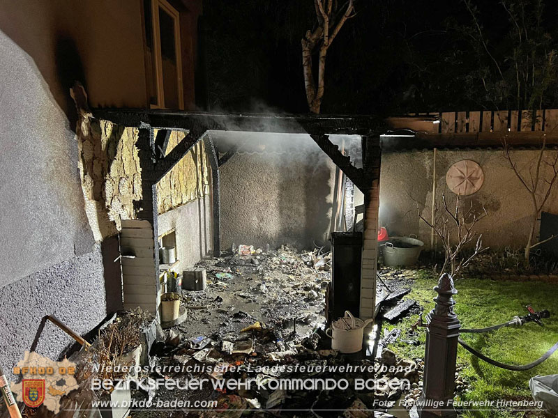 20250409_Nächtlicher Brand in Hirtenberg   Foto: Freiwillige Feuerwehr Hirtenberg