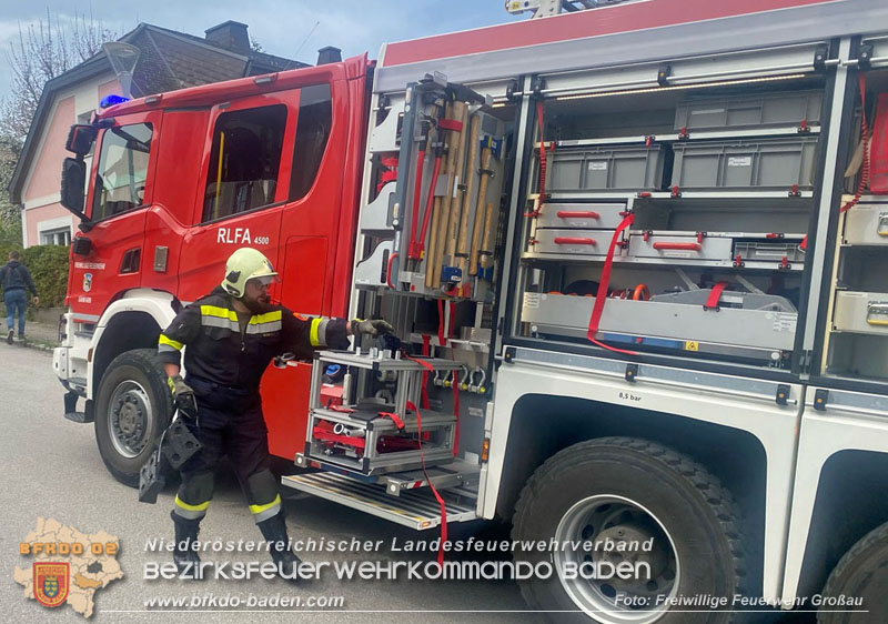 20250417_Verkehrsunfall mit Personenrettung in Großau NÖ   Foto: Freiwillige Feuerwehr Großau