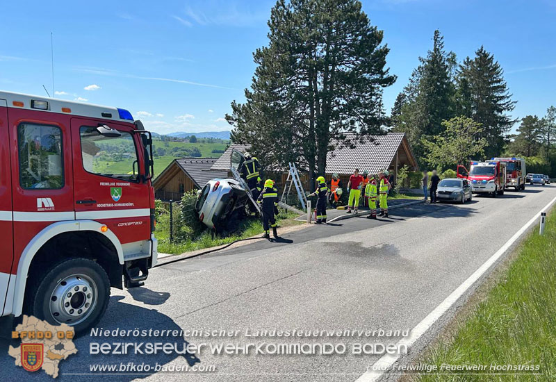 20250502_Menschenrettung aus verunfallten Wagen Foto: Freiwillige Feuerwehr Hochstraß 20250502_Menschenrettung aus verunfallten Wagen Foto: Freiwillige Feuerwehr Hochstraß