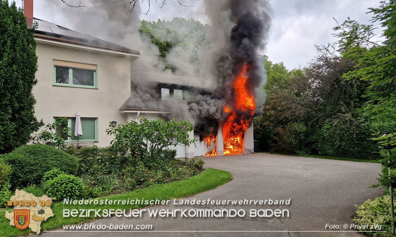 20250530_Garagenbrand - Feuerwehr verhindert Übergreifen auf Wohnräume   Foto: Privat MW zVg