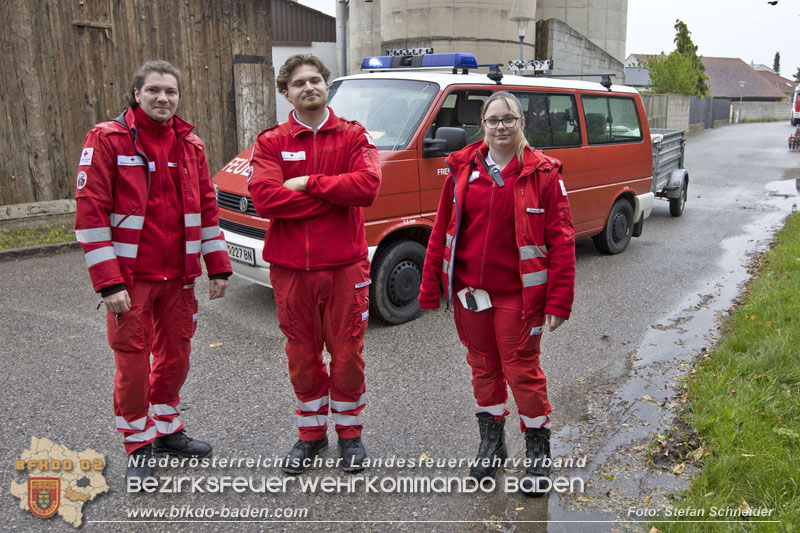 20250530_Garagenbrand - Feuerwehr verhindert Übergreifen auf Wohnräume   Foto: Stefan Schneider BFK BADEN