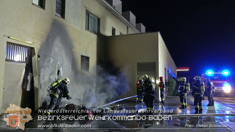 20250605_Nächtlicher Brand beim ARKADIA Traiskirchen  Foto: Stefan Schneider BFKDO BADEN