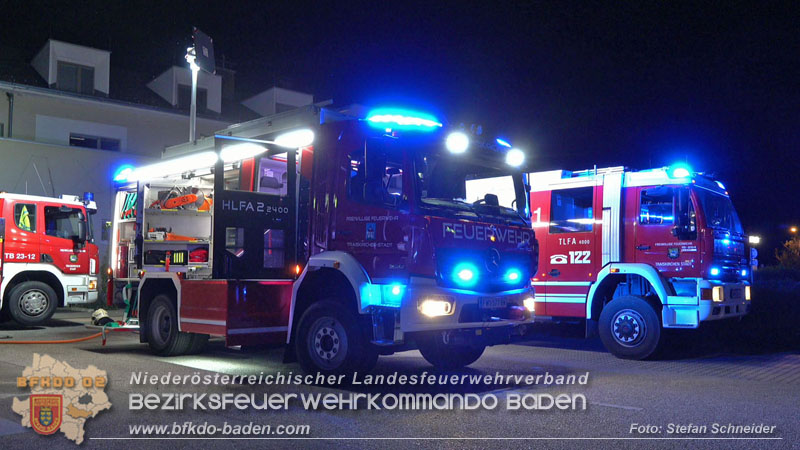 20250605_Nächtlicher Brand beim ARKADIA Traiskirchen  Foto: Stefan Schneider BFKDO BADEN
