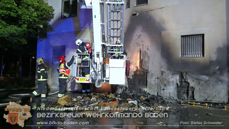 20250605_Nächtlicher Brand beim ARKADIA Traiskirchen  Foto: Stefan Schneider BFKDO BADEN