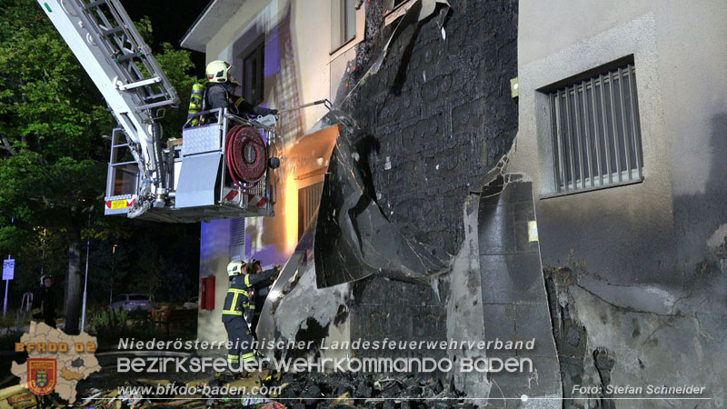20250605_Nächtlicher Brand beim ARKADIA Traiskirchen  Foto: Stefan Schneider BFKDO BADEN