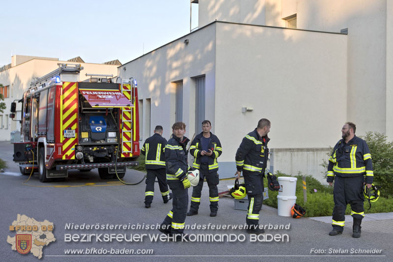 20250613_Feuerwehreinsatz wegen Gebrechen in Tankanlage fuer ein Notstromaggregat  Foto: Stefan Schneider BFKDO BADEN