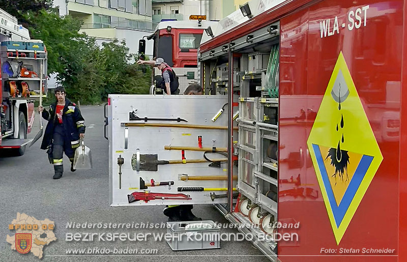 20250613_Feuerwehreinsatz wegen Gebrechen in Tankanlage fuer ein Notstromaggregat  Foto: Stefan Schneider BFKDO BADEN