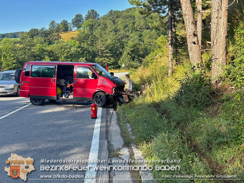 20250719_Erfolgreiche Personensuche nach Verkehrsunfall auf der LB11 Foto: Freiwillige Feuerwehr Groisbach 20250719_Erfolgreiche Personensuche nach Verkehrsunfall auf der LB11 Foto: Freiwillige Feuerwehr Groisbach