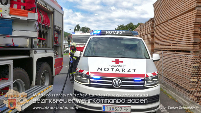 20250723_Verkehrsunfall in Bad Vöslau  Foto: Stefan Schneider BFKDO BADEN