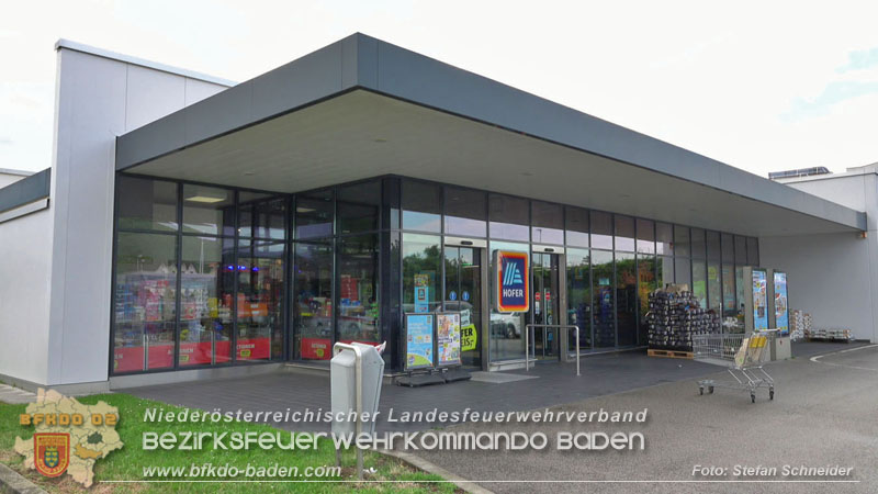 20250723_Verkehrsunfall in Bad Vöslau  Foto: Stefan Schneider BFKDO BADEN