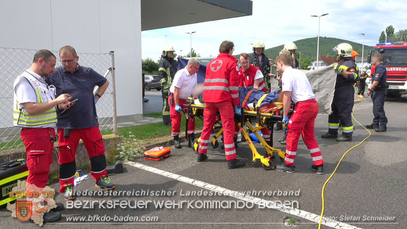 20250723_Verkehrsunfall in Bad Vöslau  Foto: Stefan Schneider BFKDO BADEN