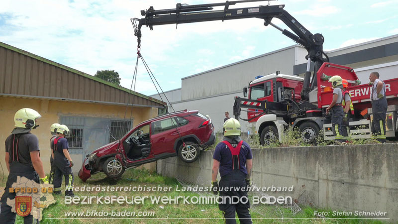 20250723_Verkehrsunfall in Bad Vöslau  Foto: Stefan Schneider BFKDO BADEN