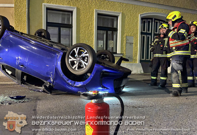 20250805_Fahrzeugueberschlag im Badener Stadtgebiet Foto: Viktor van de Castell FF Baden-Stadt 20250805_Fahrzeugueberschlag im Badener Stadtgebiet Foto: Viktor van de Castell FF Baden-Stadt