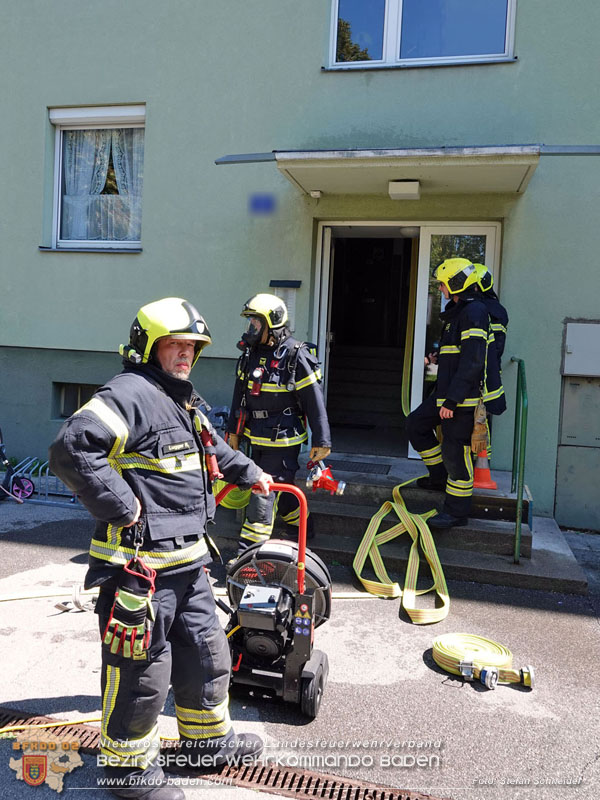 20250808_Alarmierter Brand in Kottingbrunner Wohnhausanlage Foto: Stefan Schneider BFK BADEN 20250808_Alarmierter Brand in Kottingbrunner Wohnhausanlage Foto: Stefan Schneider BFK BADEN