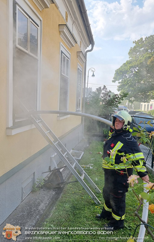 20250816_Wohnungsbrand in Baden  Foto: Freiwillige Feuerwehr Baden-Stadt / Stefan Schneider