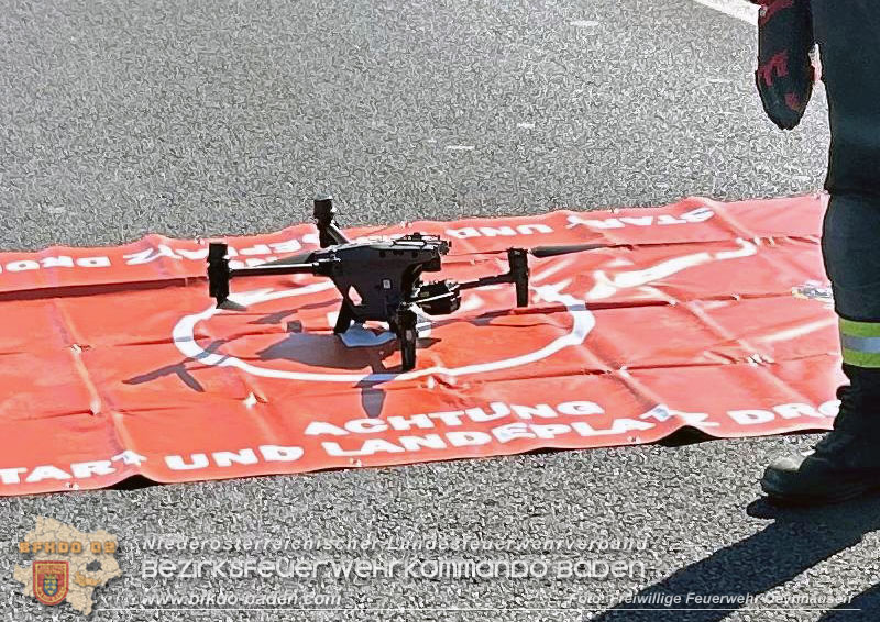 20250819_Verkehrsunfall auf der B17 zwischen Oeynhausen und Günselsdorf Foto: Freiwillige Feuerwehr Oeynhausen 20250819_Verkehrsunfall auf der B17 zwischen Oeynhausen und Günselsdorf Foto: Freiwillige Feuerwehr Oeynhausen